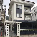 Ozgur 4*
