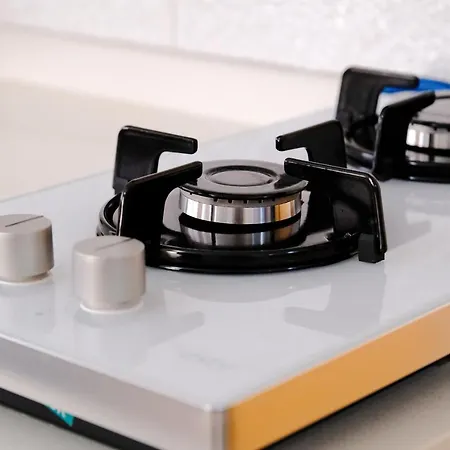 מלון דירות Ozgur 4*