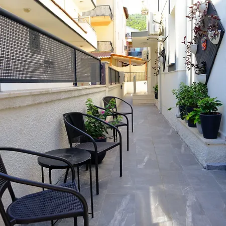 Ozgur شقة فندقية
